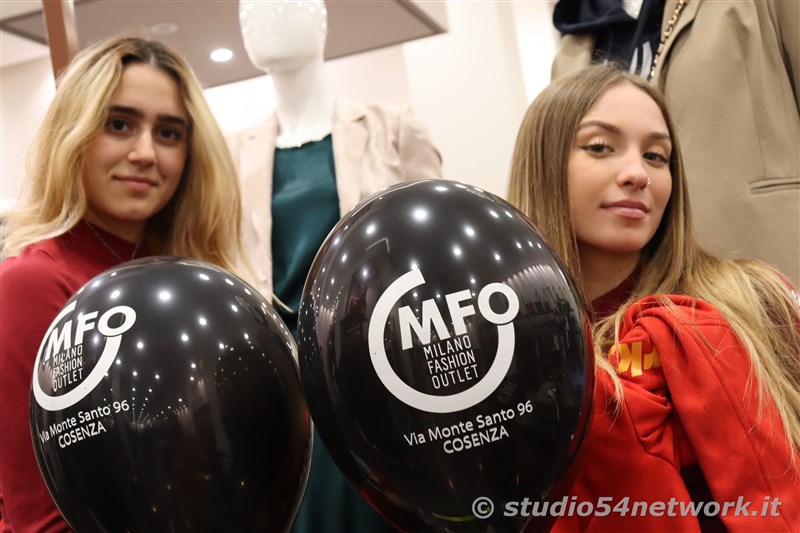 A Cosenza  grande festa su Corso Mazzini e Via Montesanto per il sesto compleanno di MFO, Milano Fashion Outlet. con Studio 54 network